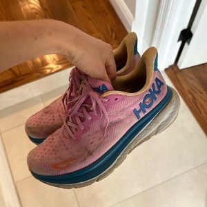 Hoka shoes women’s size 8.5